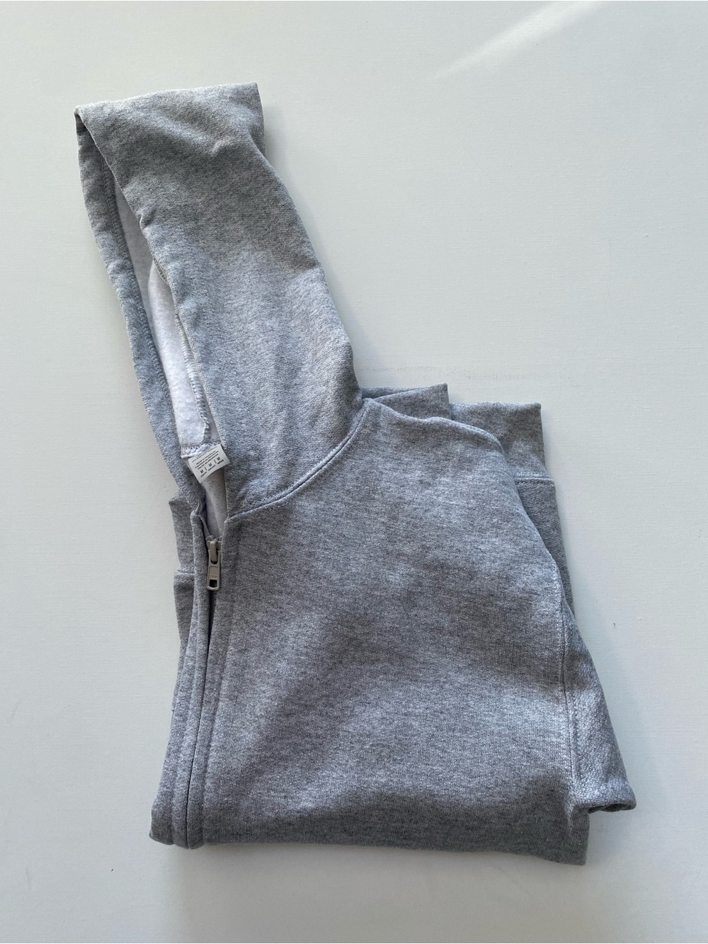 NWT Gildan Heavy Blend Kids Heather Gray Pullover Hoodie Size Medium M (10-12)
